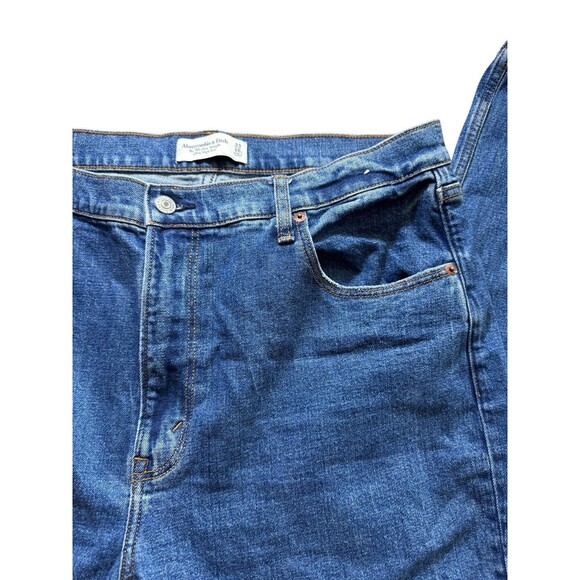 Abercrombie & Fitch The 90s Straight Ultra High Rise Jeans Women's Size 33/16 - Picture 9 of 10